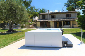 Villa Anna Heated Pool and two jacuzzi